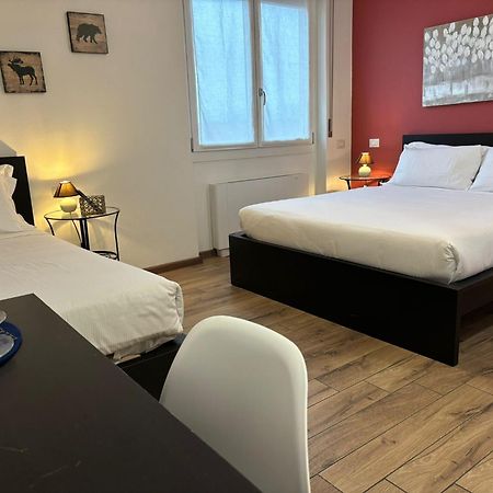 Airuno Rooms Exteriör bild